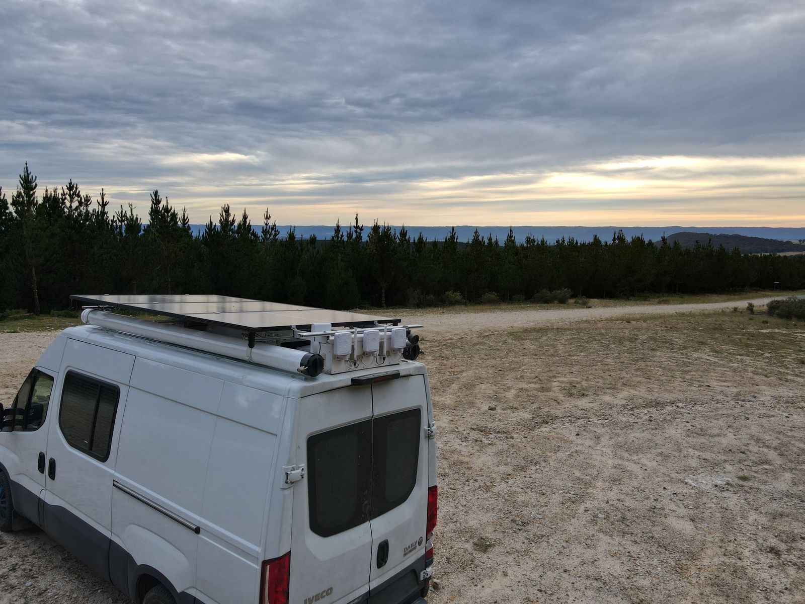 aussie #vanlife free camping: a guide to working remote and not paying rent