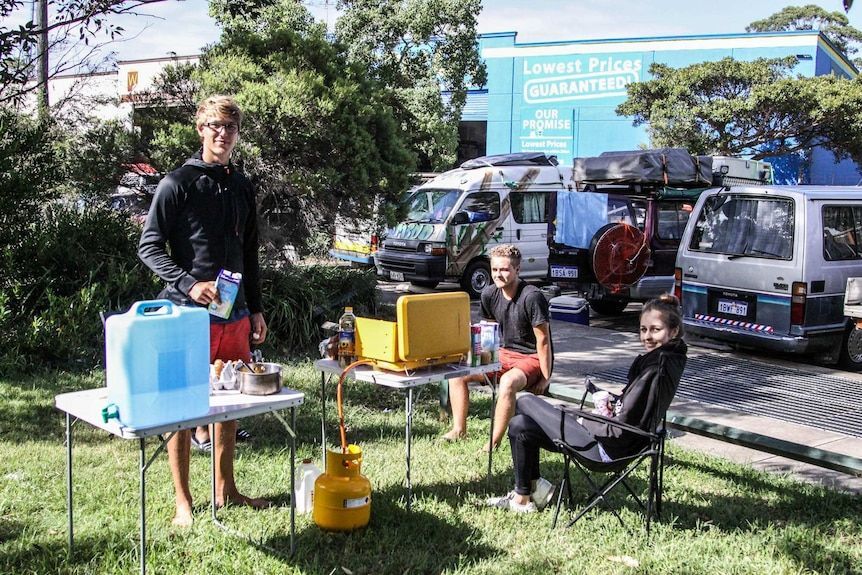aussie #vanlife free camping: a guide to working remote and not paying rent